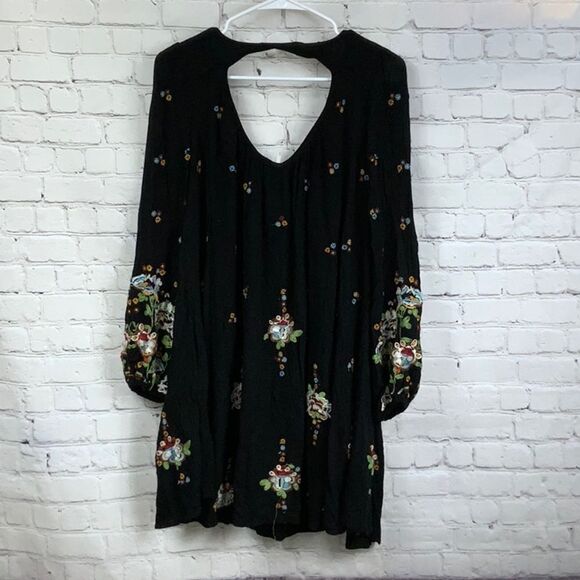 Free People Black Embroidered Shift Dress Bohemian Long Sleeve Gauze Flowy Swing - Picture 6 of 10